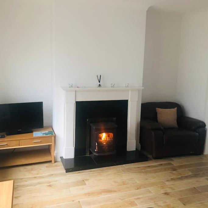 Willa Townhouse Clifden: Located In The Heart Of Connemara Zewnętrze zdjęcie