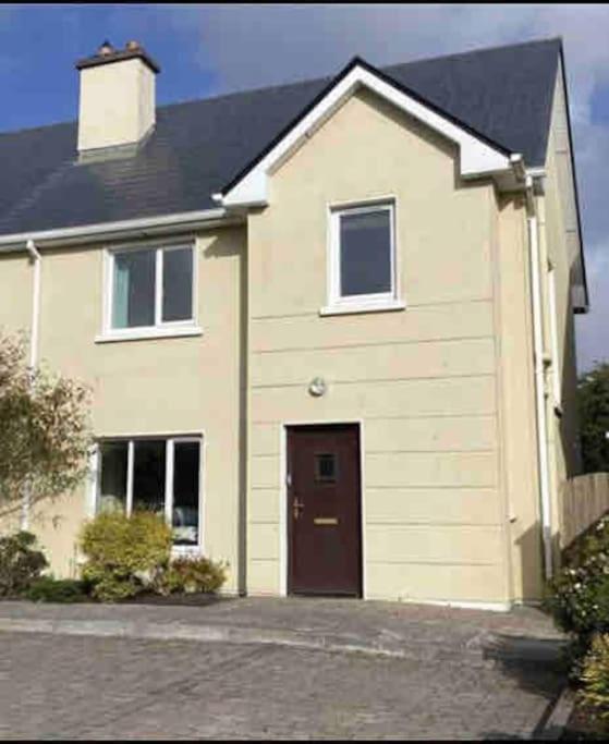 Willa Townhouse Clifden: Located In The Heart Of Connemara Zewnętrze zdjęcie