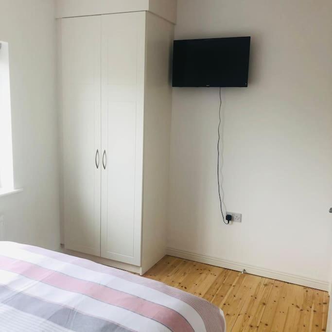 Willa Townhouse Clifden: Located In The Heart Of Connemara Zewnętrze zdjęcie