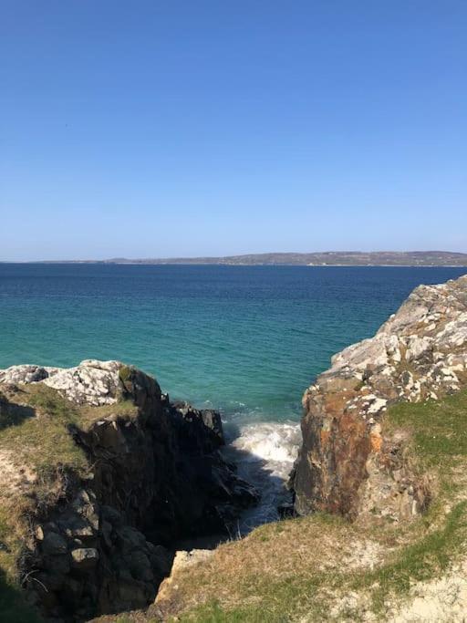 Willa Townhouse Clifden: Located In The Heart Of Connemara Zewnętrze zdjęcie